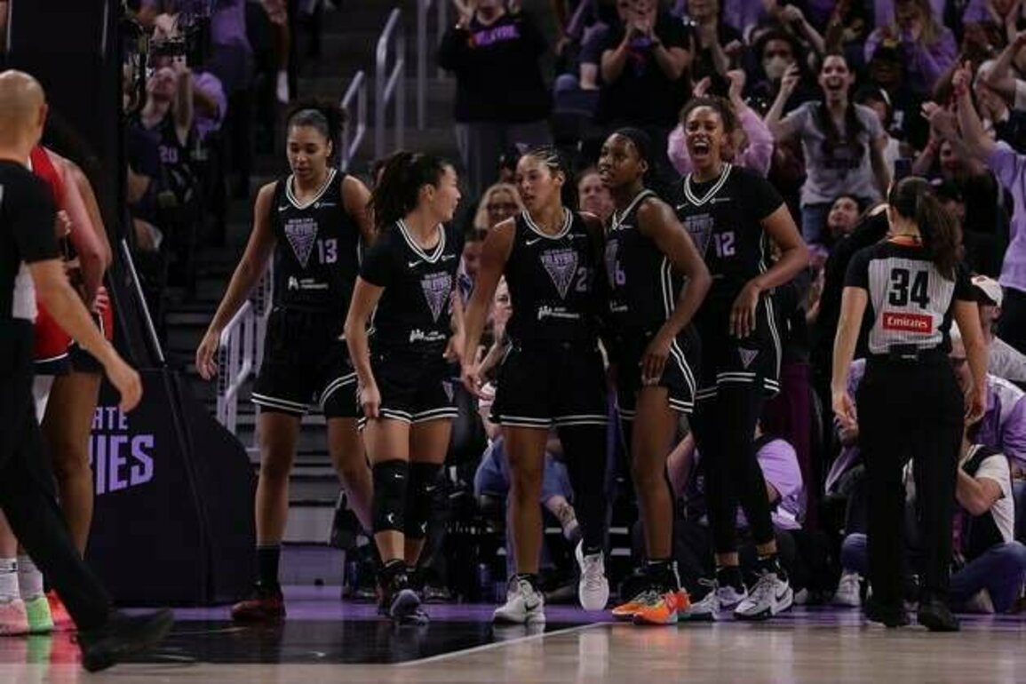 Valkyries blow out Mystics, cushion playoff spot lead