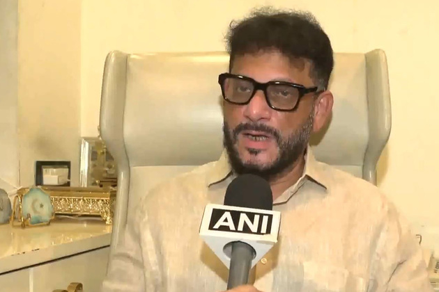"Not an exact poll": AIMIM's Waris Pathan rejects pollsters' prediction on Bengal elections
