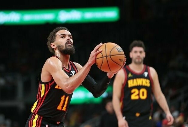 Trae Young scores 35 as Hawks handle Hornets