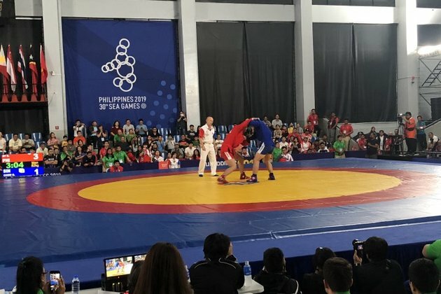 Dabawenyo Chino Sy Tancontian bags Sambo gold