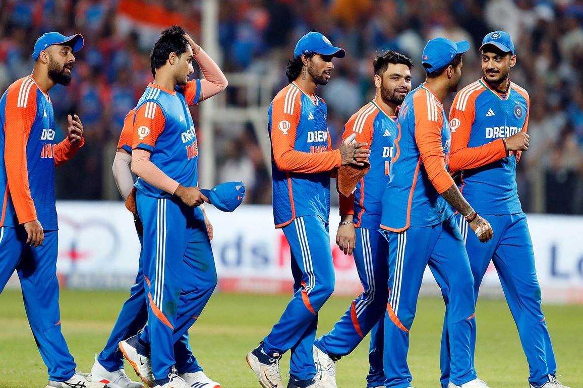 1st T20I: Australia win toss; opt to field against India at Canberra