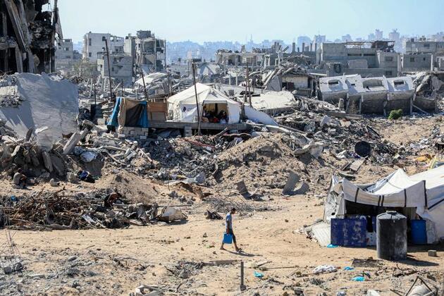 Hamas says committed to ceasefire despite Israeli "violations"