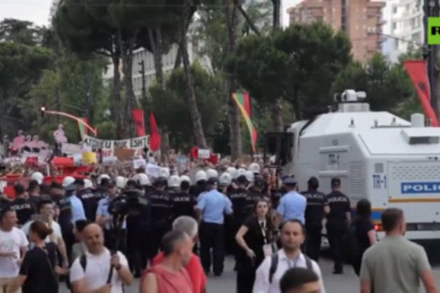 Mass protests grip Albania over Trump family-linked resort project (VIDEO)