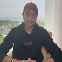 "He's a proper batter": Harbhajan Singh defends Abhishek Sharma after Mohammad Amir calls the batsman "slogger"