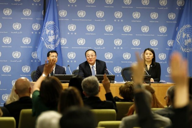 Feature: Two faces of U.S. in eyes of former UN resident correspondent