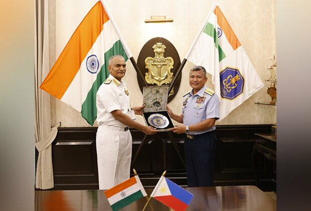 Navy Chief Admiral Hari Kumar, Philippine Coast Guard sign Standard Operating Procedure to enhance maritime security