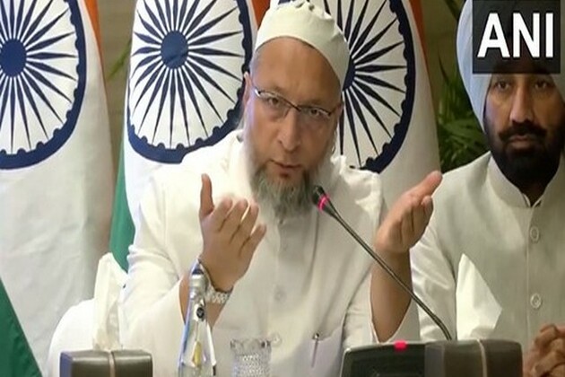 "Pakistan has to be brought back into FATF grey list": Assaduddin Owaisi in Kuwait