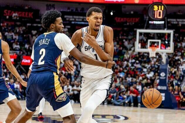 Victor Wembanyama's near triple-double leads Spurs over Pelicans in OT