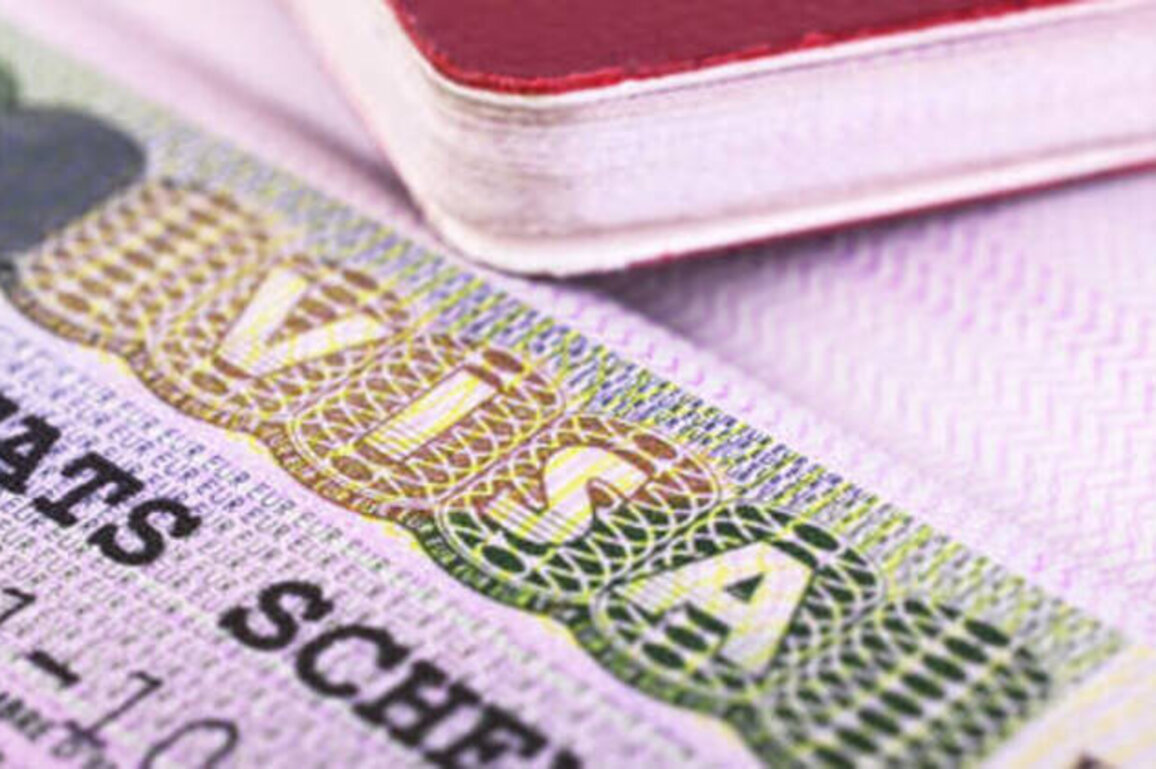 EU planning more entry restrictions for Russians - Politico