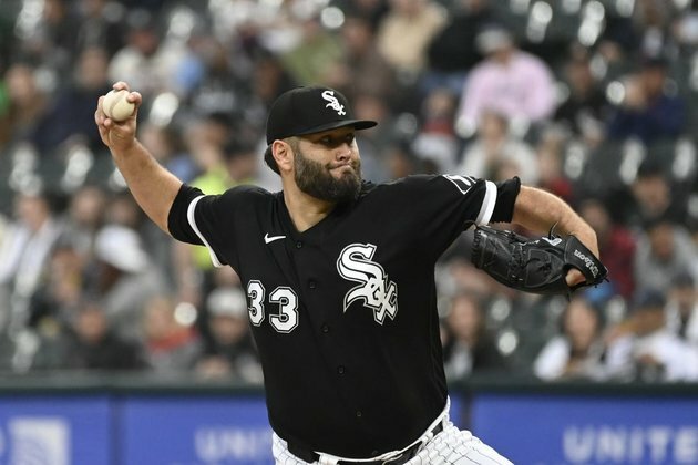 Lance Lynn leads White Sox against Tigers
