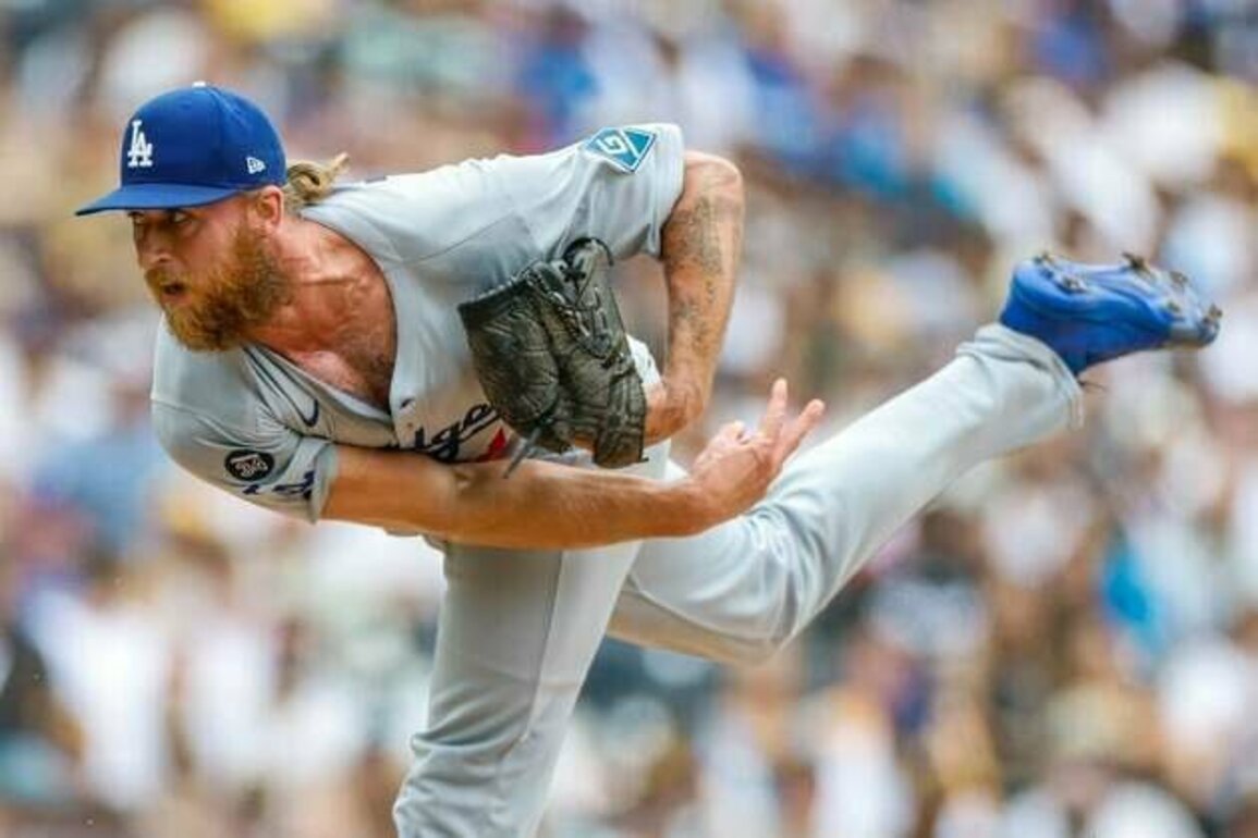 Dodgers fortify roster with RHP Michael Kopech, INF/OF Hyeseong Kim