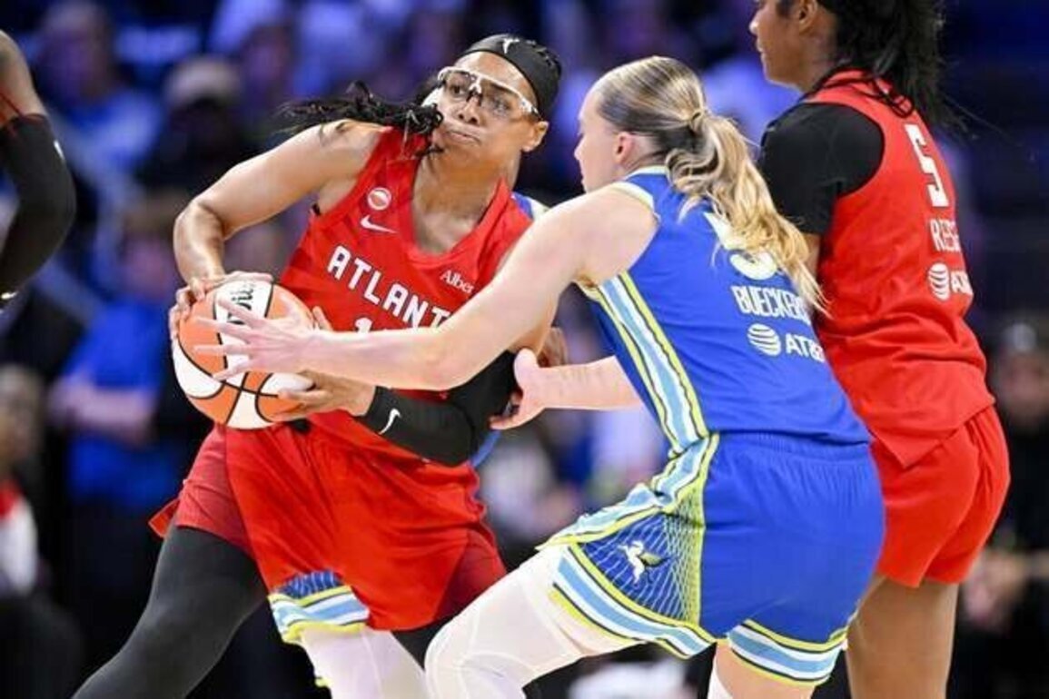 Allisha Gray, Dream hold off Wings