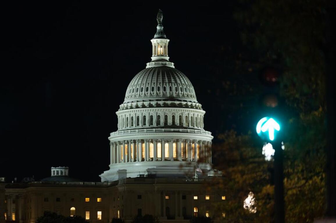 Xinhua Commentary: Longest gov't shutdown reflects Washington's governance failure