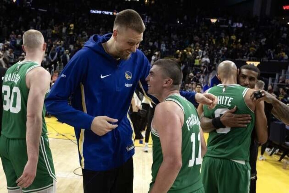 Warriors C Kristaps Porzingis (illness) out vs. Nuggets