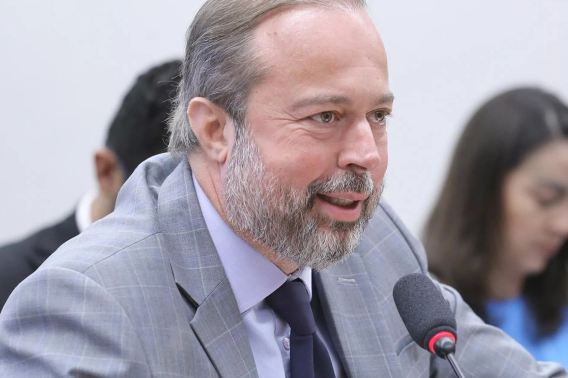 Brazil's Silveira rules out fuel shortages, slams market speculation