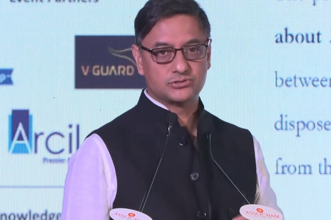 Sanjeev Sanyal proposes "Transparency of Rules Act' to simplify regulations, improve ease of doing business