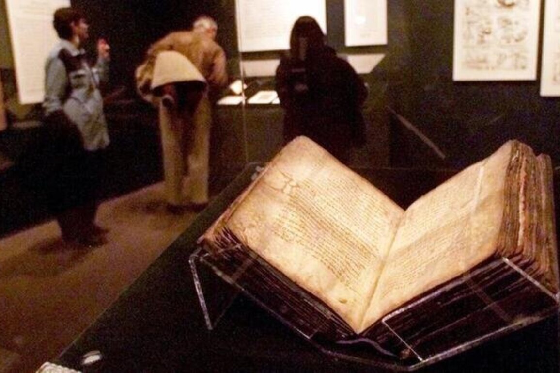 Lost page from Archimedes' palimpsest resurfaces in France