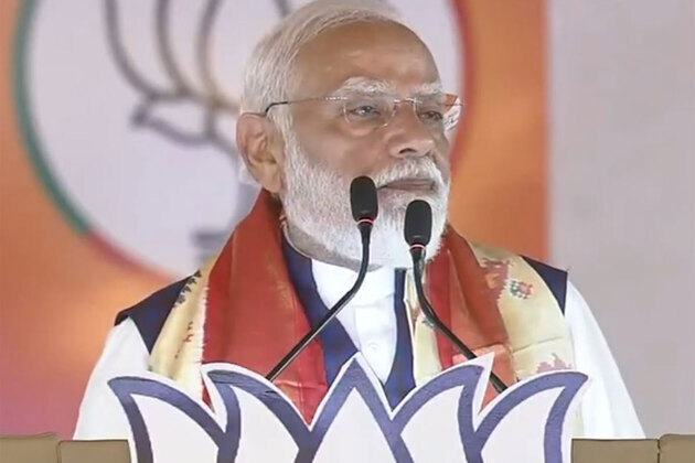PM Modi slams 'authoritarian' TMC, claims Bengal was 'shackled' by hybrid political vices