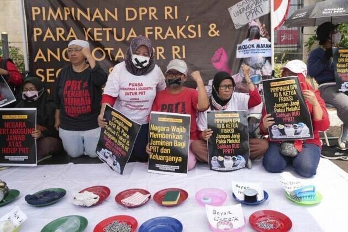 Indonesia Inches Towards Protections for Domestic Workers