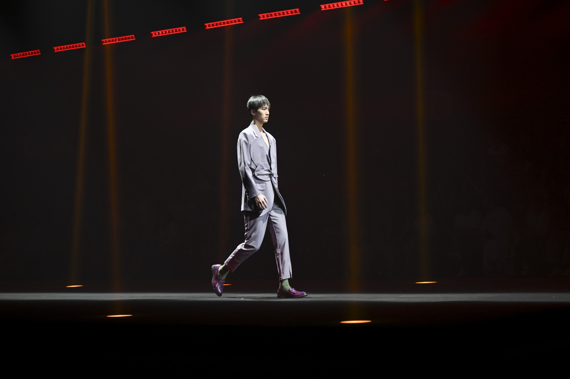 CHINA-SHANGHAI-MODEL CONTEST (CN)