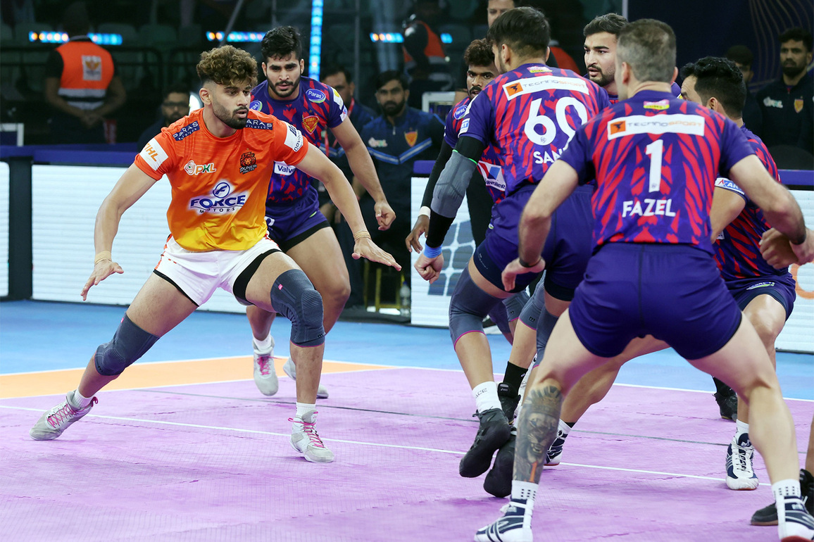 Dabang Delhi K.C. book finals berth after clinching thrilling tiebreaker win against Puneri Paltan in Qualifier 1