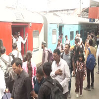 BIhar: LPG shortage forces migrant workers to leave work & return to their hometowns
