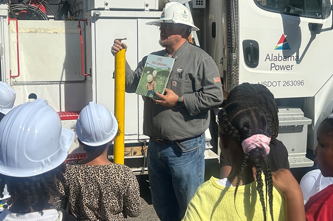 Alabama Power and Birminghams Better Basics educate students about storm readiness, careers