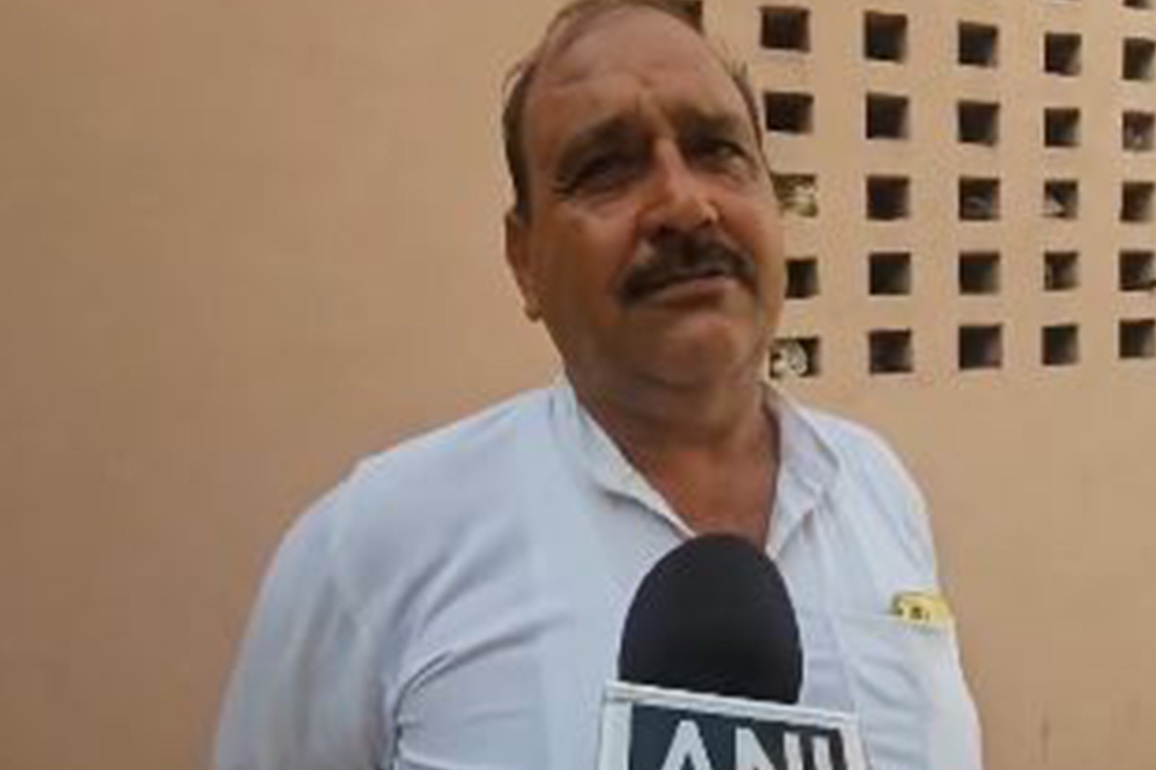 Severe water crisis in Haryana's Charkhi Dadri; residents rely on tankers