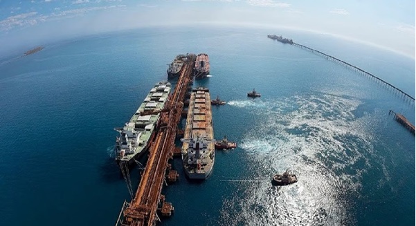 Primeiro embarque de minério de ferro de Simandou