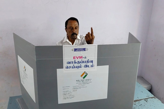 Tamil Nadu polls: TVK's Sengottaiyan casts vote, hails Vijay's vision for state transformation