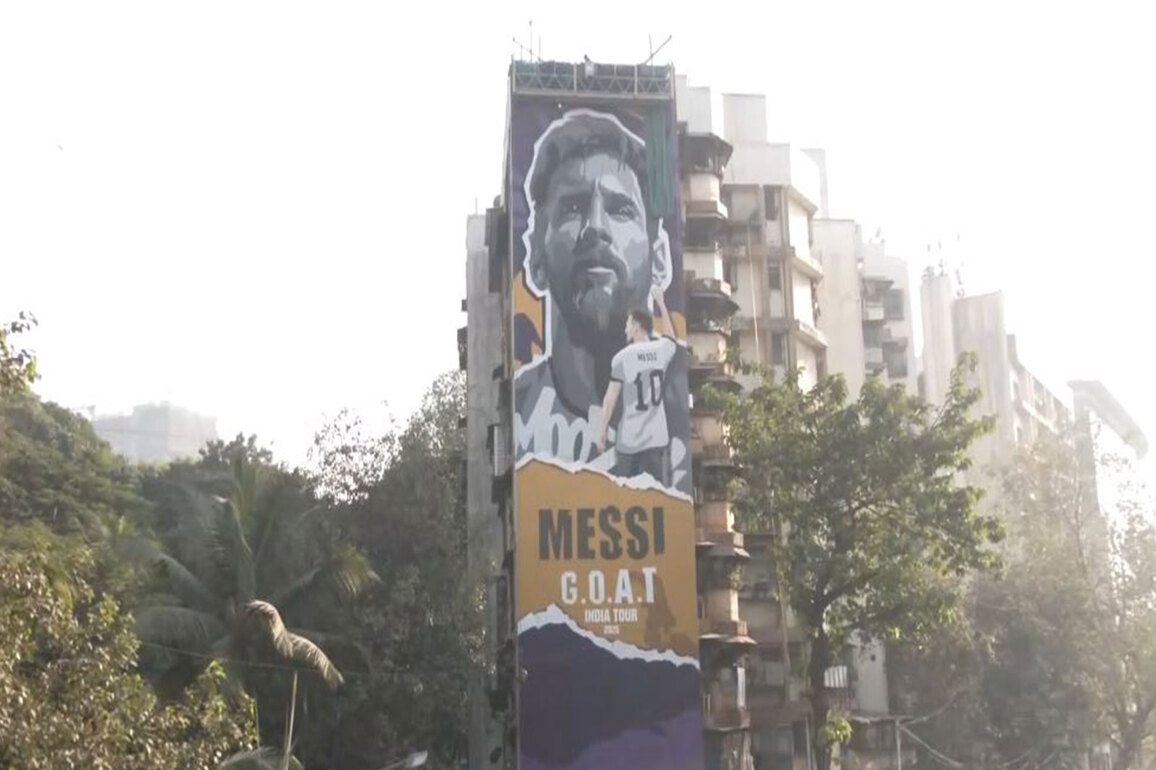 Lionel Messi graffiti unveiled in Mumbai ahead of football icon's visit on Sunday