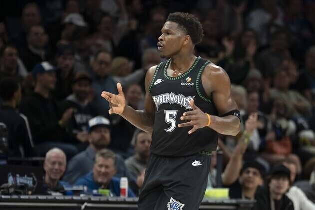Anthony Edwards riding hot streak as Wolves face Raptors