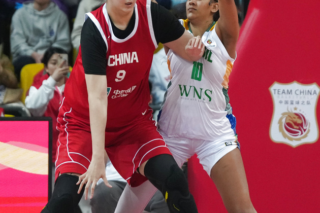 (SP)CHINA-CHANGSHA-BASKETBALL-WARM UP MATCH-CHN VS BRA (CN)