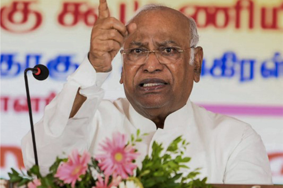 "Modi ji remains absolutely mum...": Kharge after MEA's one-line response on Trump reposting critique of India, China over birthright citizenship