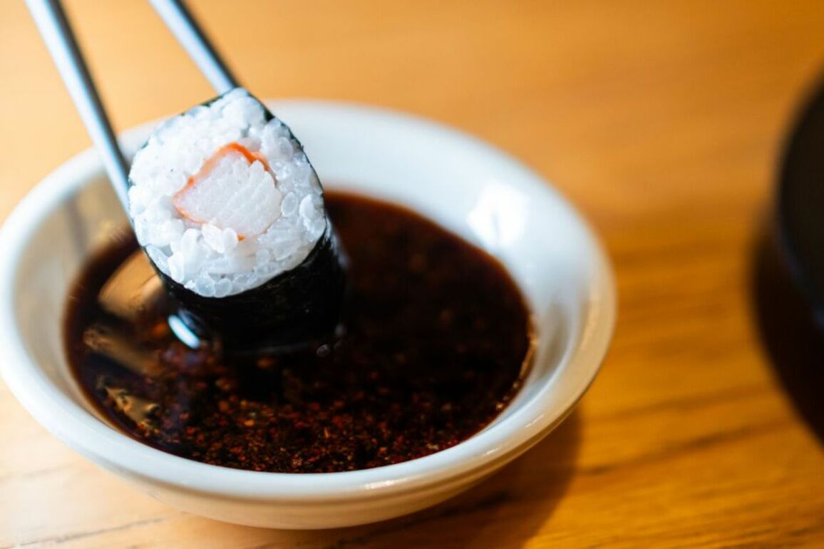Anyone who likes soy sauce urged to do 1 important thing after eating