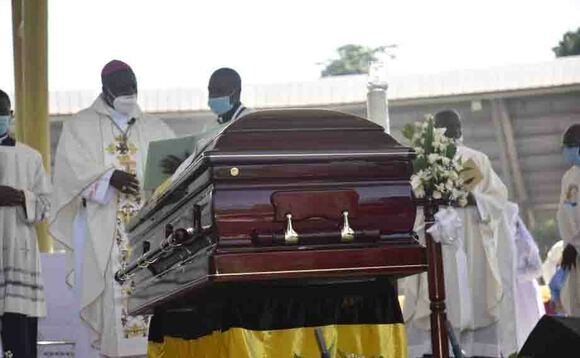 Omusumba Jjumba ne bannaddiini nga basabira omwoyo gwa Ssaabasumba. Omusumba Jjumba ne bannaddiini nga basabira omwoyo gwa Ssaabasumba.