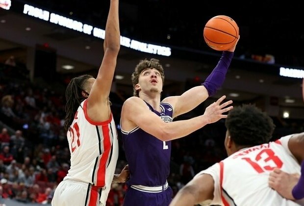 Northwestern bounces back, blows out Ohio State