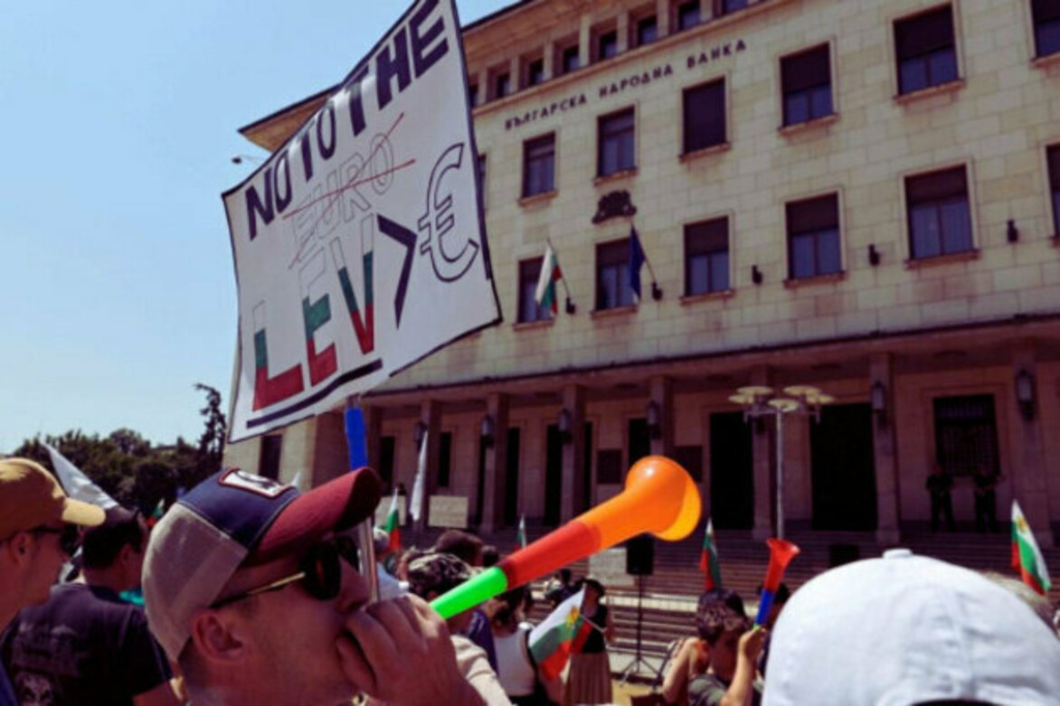 'No to the Euro': Protests Across Bulgaria Defend the Lev