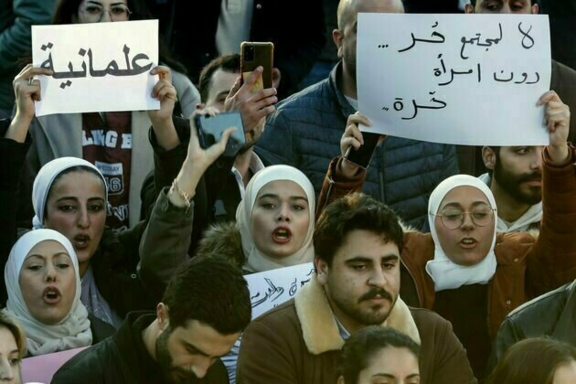 Women played key roles in Syria's revolution. Now they've been pushed to the margins