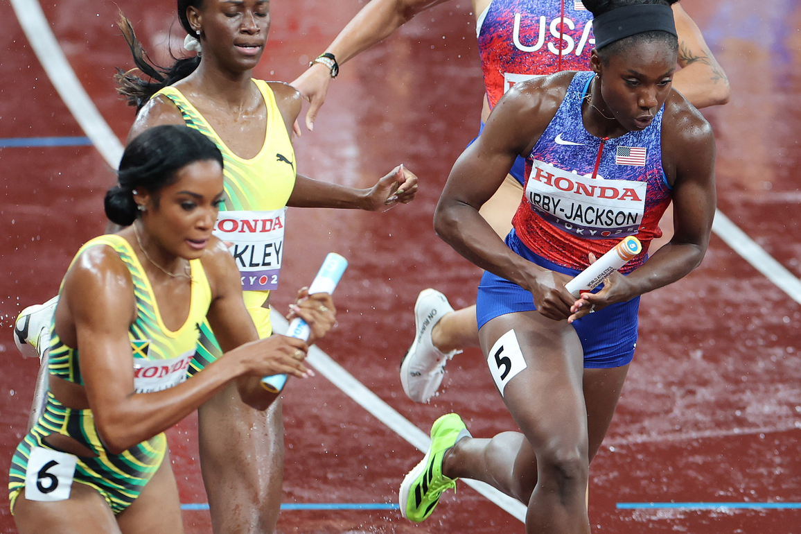 (SP)JAPAN-TOKYO-ATHLETICS-WORLD ATHLETICS CHAMPIONSHIPS-WOMEN'S 4X400M RELAY-FINAL