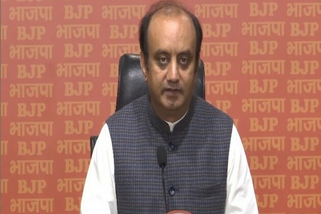 "Started blaming own people, should introspect": Sudhanshu Trivedi takes potshots at Rahul Gandhi over remarks in Gujarat