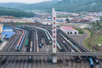 Economy | Trips via eastern corridor of China-Europe freight train network exceed 3,000 this year