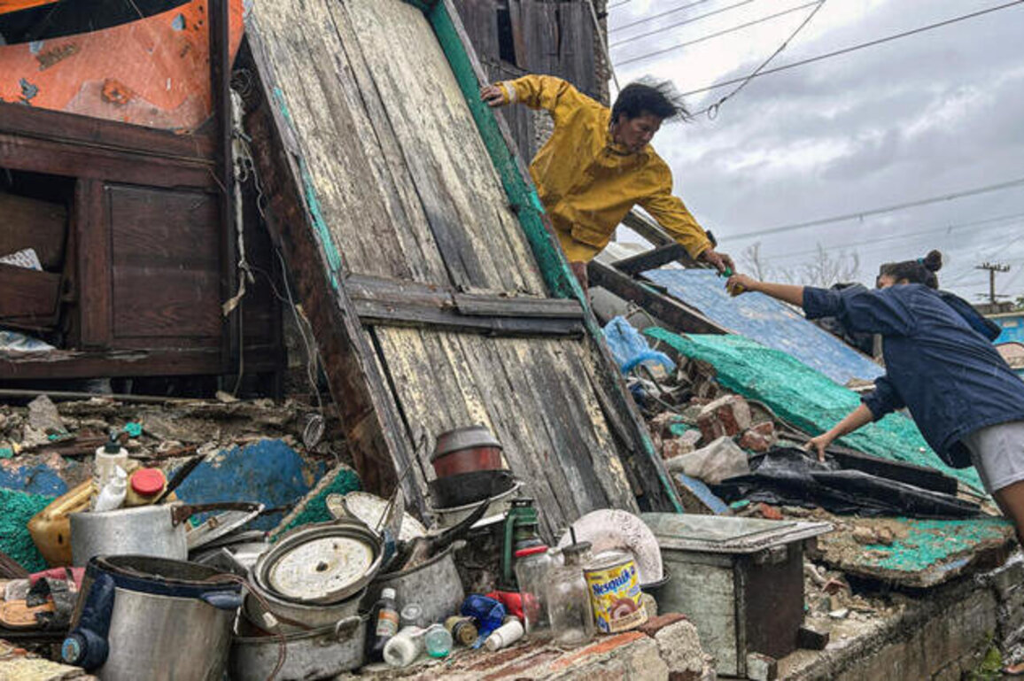 Caribbean reels from 'unprecedented' hurricane destruction
