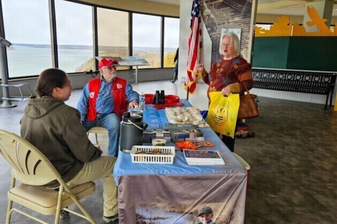 Eagle Days soars on, bringing generations together at Missouri's largest reservoir