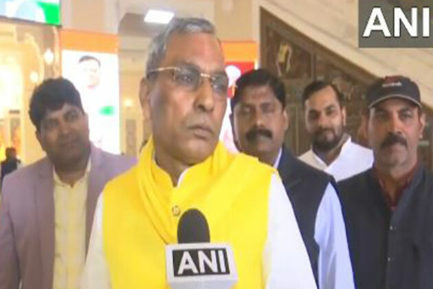 OP Rajbhar praises Yogi govt for Maha Kumbh arrangements, slams SP chief Akhilesh Yadav