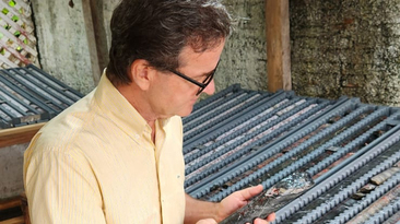 Testemunhos de sondagem do projeto Paranaíta Jangada Mines ouro exploração