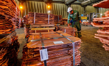 Cobre estocado estoque placas