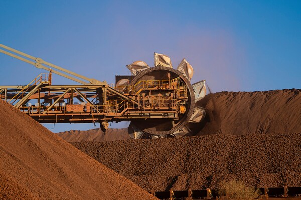 BHP raises $3B through US bonds