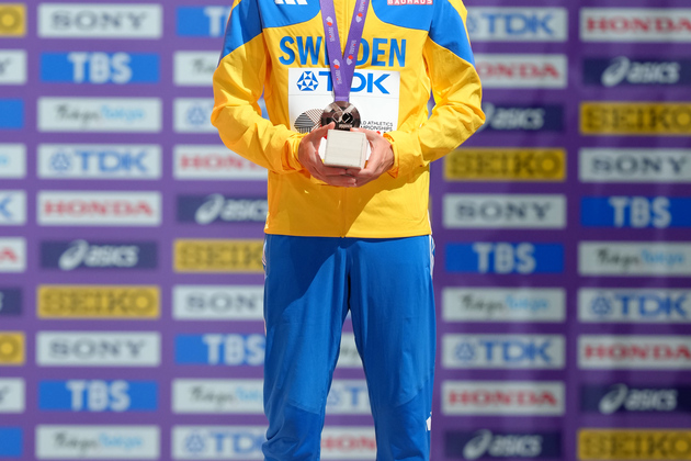 (SP)JAPAN-TOKYO-ATHLETICS-WORLD ATHLETICS CHAMPIONSHIPS-MEN'S 10000M-AWARDING CEREMONY