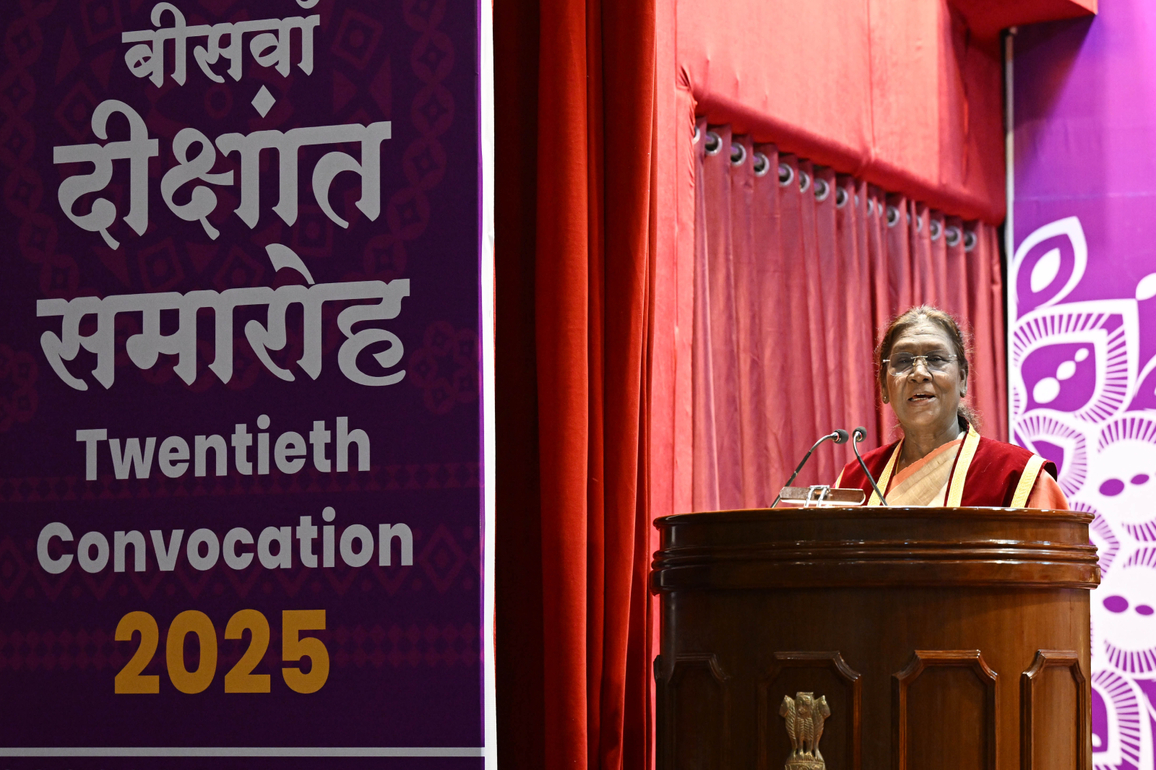Uttarakhand: President Murmu graces convocation ceremony of Kumaun University